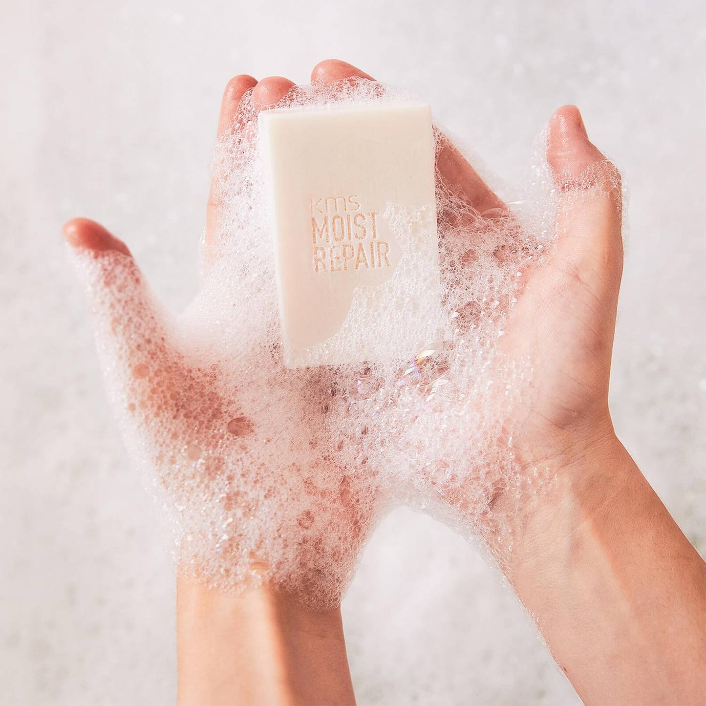 KMS Moist Repair Shampoo Bar